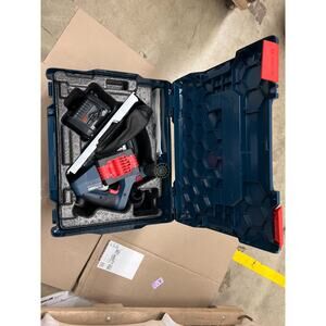 BOSCH GKT18V-20GCL14 18V Track Saw Kit w/ CORE18V® 8Ah Battery " Reconditioned "